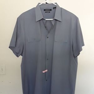 A[X]IST MENS SHORT SLEEVE SHIRT. SIZE XXG.